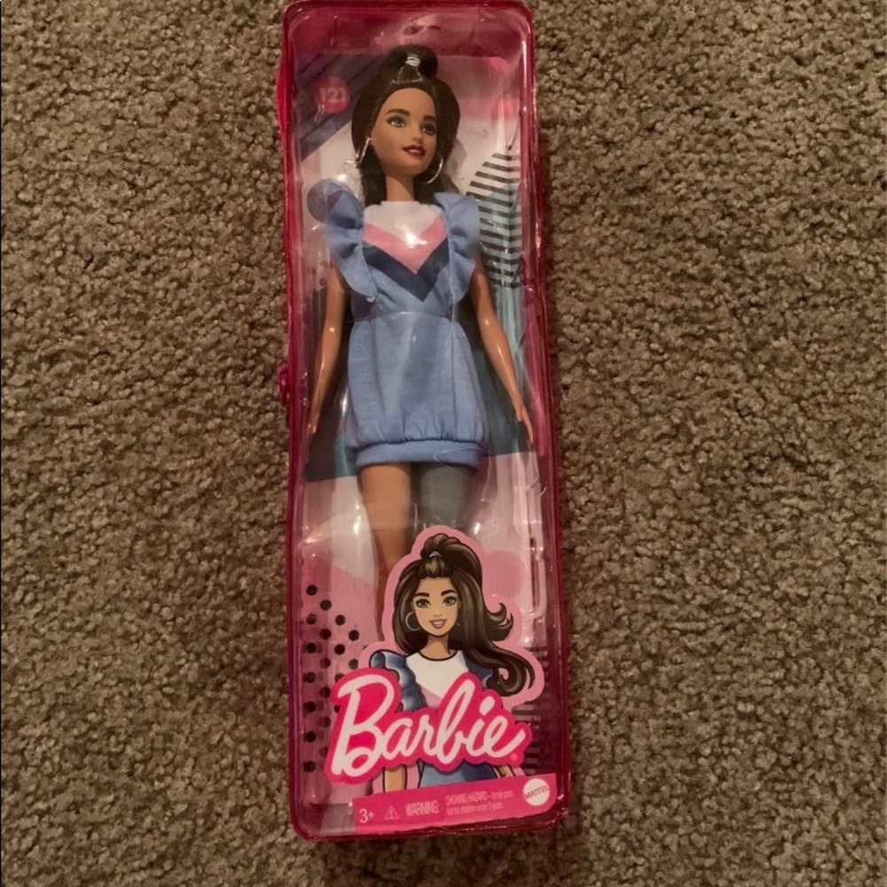Barbie with prosthetic leg.